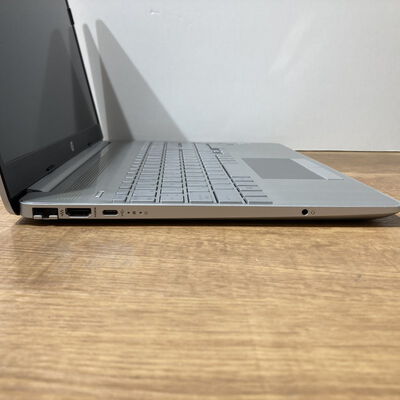 【富山本郷店】中古  HP Laptop 15s-du1xxx (Intel Core i5-10210U/16GB/CPU内蔵/SSD 256GB/-/15.6inch/LAN+WLAN/WebCAM/Win 11 Home/-) 4760001757 