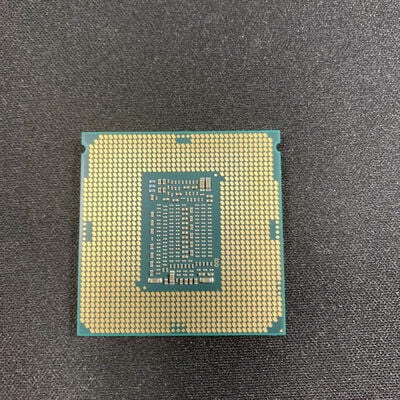【大宮店】中古  INTEL Core i7 8700K (1151/3.70GHz/12M/C6/T12) 136197 
