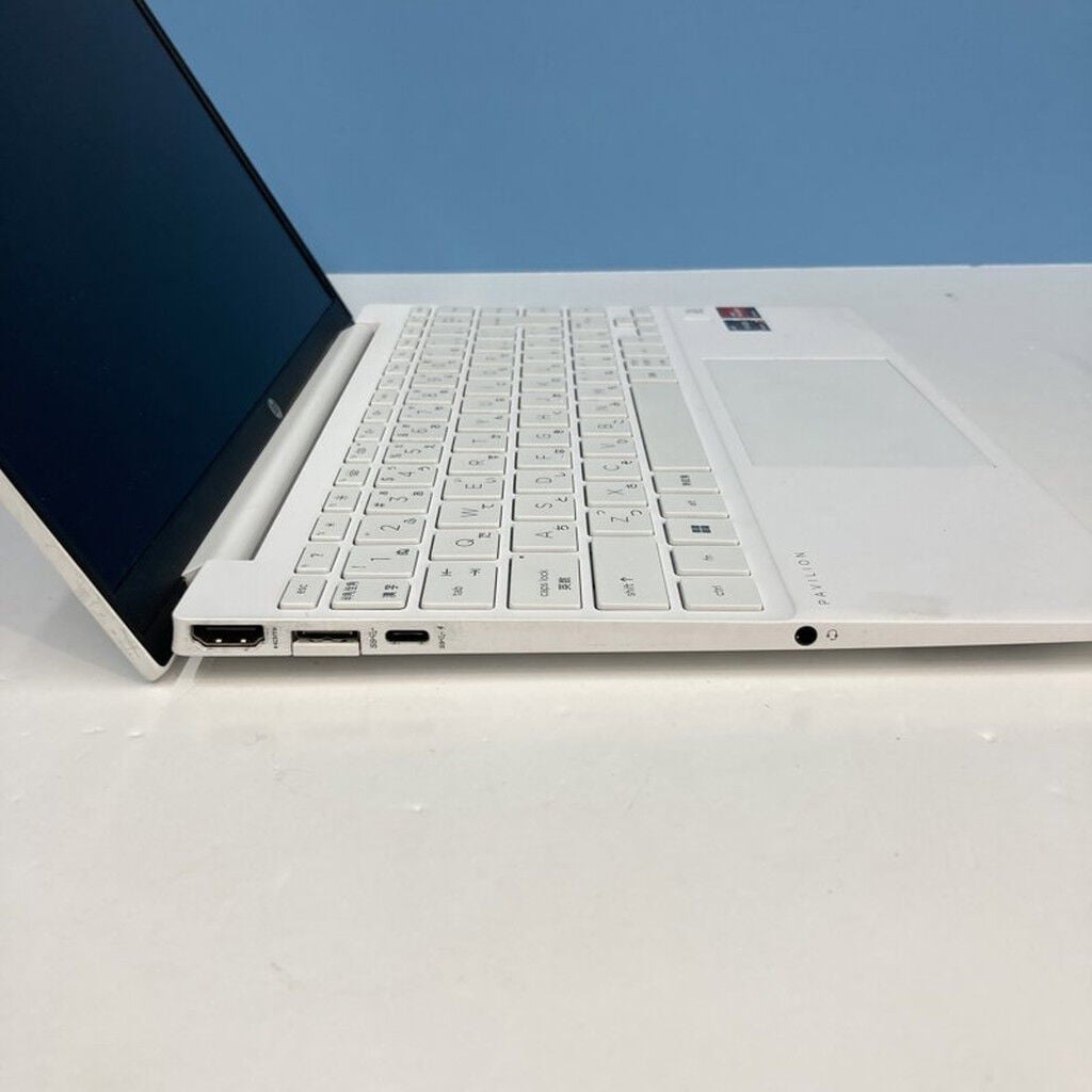 中古 HP Pavilion aero laptop 13-be1021au (Ryzen 7 5825U/16GB