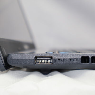 【通販センター】中古  ASUS Vivobook 15 M1502YA M1502YA-R7YC24F(AMD Ryzen 7 7730U/16GB DDR4 (PC4)/SSD512GB/なし/オンボード/15.6/1920x1080/Wi-Fi/W11H64 MAR) 194605 