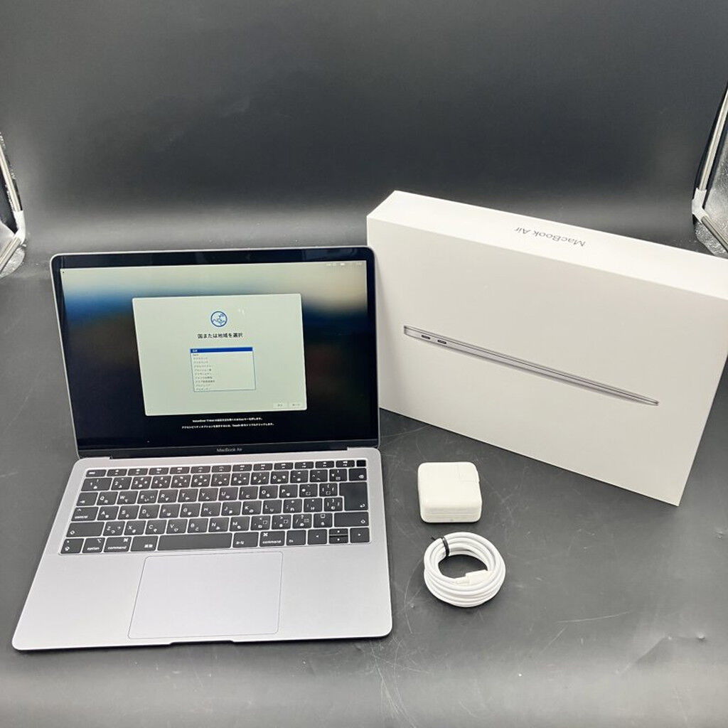 中古 Apple MacBook Air 2018 (Core i5 1.6 GHz/8GB/SSD 256GB/13.3