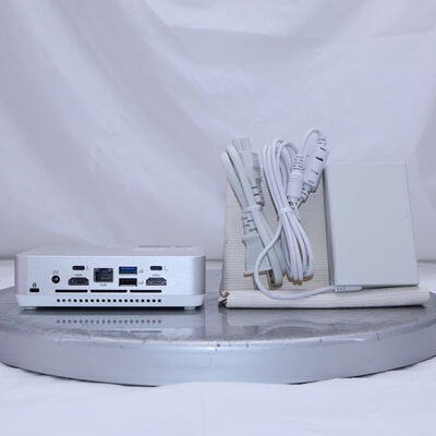 【通販センター】中古  THIRDWAVE NUC QC7165-S2 202787 