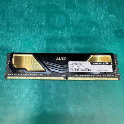 【静岡東瀬名店】中古  PC4-25600 8GB デスクトップ用 140727 