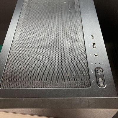 【広島店】中古  自作PC(Ryzen 7 7800X3D/32GB/SSD1TB/RX9070XT 16GB/ODD無し/GigabitLAN/WIFI/W11H) 3320005301 