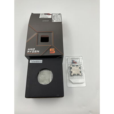 【秋葉原本店】中古  AMD Ryzen 5 7600 (AM5/3.8GHz/38M/C6/T12/65W) 154484 