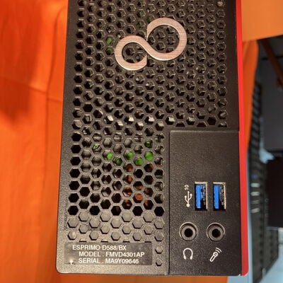 【なんば店】中古  富士通 ESPRIMO D588/BX (9700F/8GB/SSD120GB/Mt/GT640/W11P) 3280021046