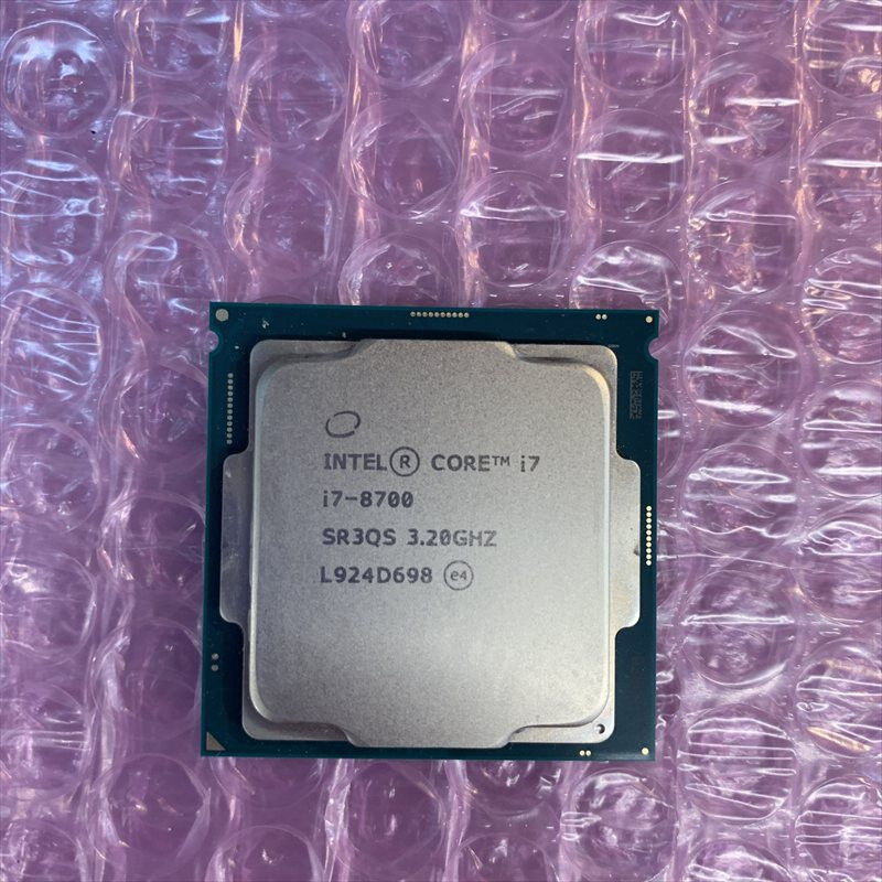 中古 INTEL Core i7 8700 (1151/3.20GHz/12M/C6/T12) 136198 （407507