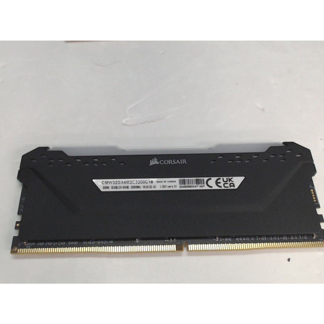 中古 PC4-25600 16GB デスクトップ用(DDR4-3200) 140728 （332801
