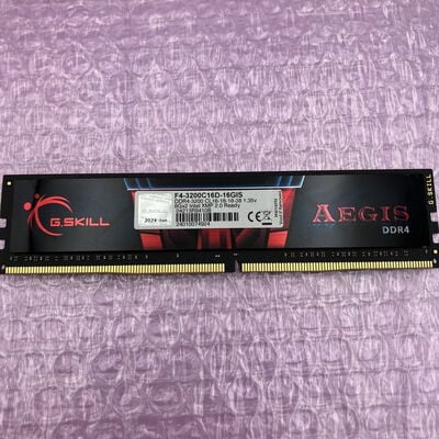 【町田店】中古  PC4-25600 8GB デスクトップ用(DDR4-3200) 140727 