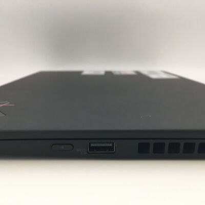 【佐賀南部バイパス店】中古  ThinkPad X1 Carbon Gen 8(i7-10610U/16GB/SSD512GB/14/2560x1440/W11P) 5250001345 