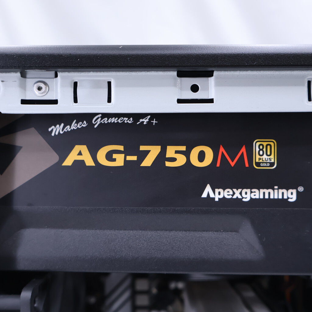 中古 TSUKUMO G-GEAR(Intel Core i7 10700K/16GB DDR4 (PC4)/SSD500GB