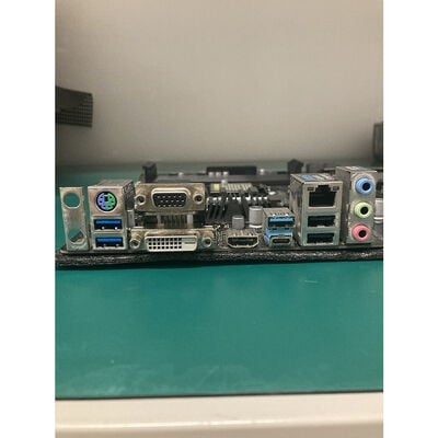 【浦添城間店(沖縄)】中古  ASRock Z390 Phantom Gaming 4 (Z390 1151 ATX DDR4) 138883 