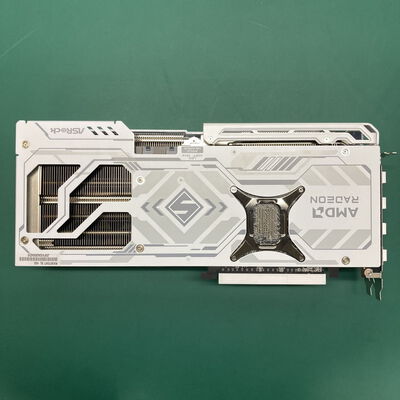 【神戸・三宮店】中古  ASRock RX9070XT SL 16G Steel Legend 16GB (RX9070XT 16G) 176937 