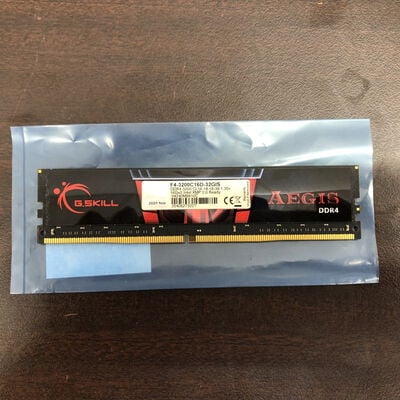 【福山ココローズ店】中古  PC4-25600 16GB デスクトップ用(DDR4-3200) 140728 