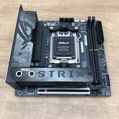 【宇都宮鶴田店】中古  ASUS ROG STRIX X870-I GAMING WIFI(X870 AM5 mITX) 172206