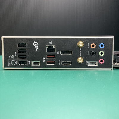【神戸・三宮店】中古  ASUS ROG STRIX B550-E GAMING (B550 AM4 ATX DDR4) 142906 