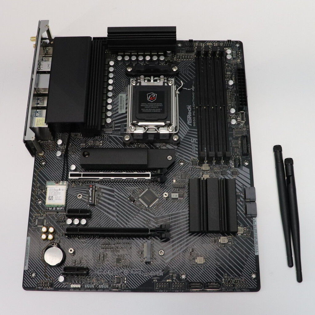 中古 ASRock B650 PG Lightning WiFi (B650 AM5 ATX DDR5) 3210014721