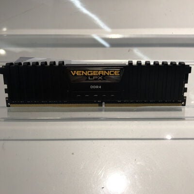 【姫路店】中古  PC4-25600 16GB デスクトップ用 140728 