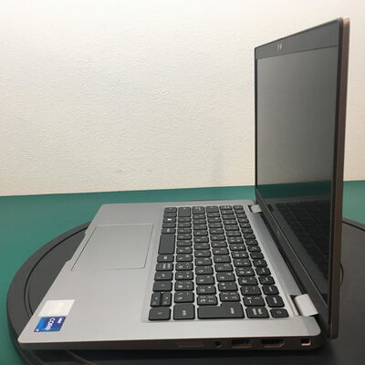 【佐賀南部バイパス店】中古  DELL Latitude 5320 (Intel Core i7 1185G7 3.0GHz/16GB/SSD256GB/-/-/13.3/1920x1080/Wi-Fi/WEBCAM/W11H MAR) 183658 