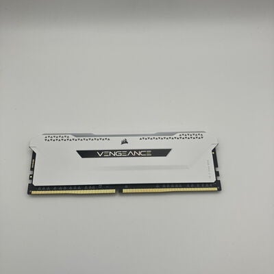 【秋葉原本店】中古  PC4-28800 16GB デスクトップ用 140734 