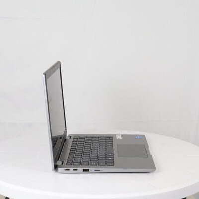 【通販センター】中古  DELL Latitude 5330(Intel Core i5 1245U/8GB DDR4 (PC4)/SSD256GB/なし/オンボード/13.3/1920x1080/Wi-Fi/W11H64 MAR) 204062 
