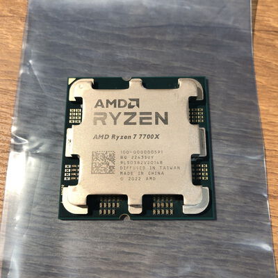 【姫路店】中古  AMD Ryzen 7 7700X (AM5/4.5GHz/40M/C8/T16/105W 152463 