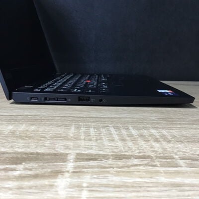 【松山環状枝松店】中古  Lenovo ThinkPad L13 Gen2(i7-1165G7/16GB/SSD256GB/-/オンボード/13.3/1920x1080/W11P) 4560001548 