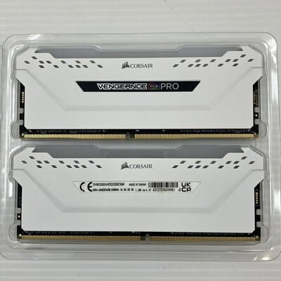 【秋葉原本店】中古  16GB 2枚組(合計32GB) PC4-25600/DDR4-3200 デスクトップ用 190913 