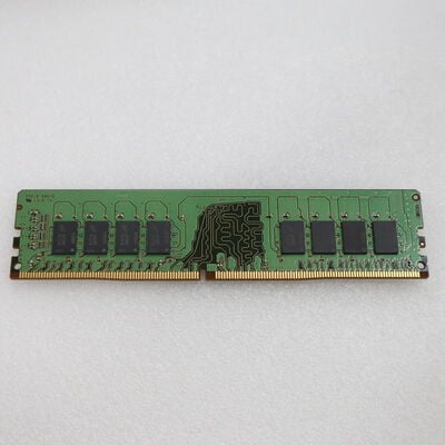 【通販センター】中古  PC4-21300 16GB デスクトップ用(DDR4-2666) 135638 