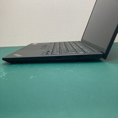 【浦添城間店(沖縄)】中古  Lenovo ThinkPad E14(Ryzen 7 7735HS/32GB/SSD512GB/W11H) 4780001288 
