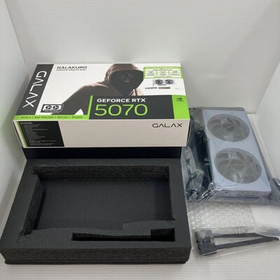 【秋葉原本店】中古  玄人志向 GK-RTX5070-E12GB/WHITE/DF (RTX5070 12G) 176913 