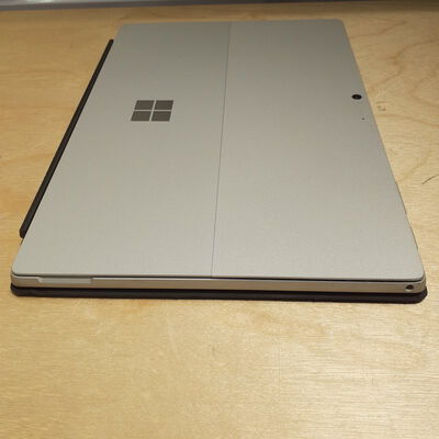 【鹿児島店】中古  Surface Pro 7 Model: 1866(i5-1035G4/8GB/SSD128GB/W11P/2736&times;1824) 4700001133 