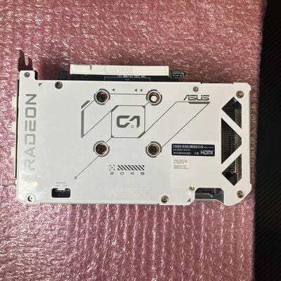 【富士青葉店】中古  ASUS DUAL-RX9060XT-16G-WHITE (RX9060XT 16G) 5070001560 