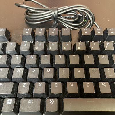 【富士青葉店】中古  Razer BlackWidow V3 Tenkeyless JP - Green Switch 5070001285 