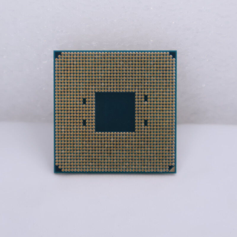中古 AMD Ryzen 7 3700X (AM4/3.6/36M/C8/T16/65W) 140025 （388357