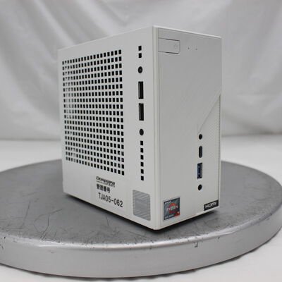 【通販センター】中古  ASRocK DeskMini X600(AMD Ryzen 7 8700G w/ Radeon 780M Graphics/16GB DDR5 (PC5)/SSD2TB/なし/オンボード/W11H64 MAR) 195922 