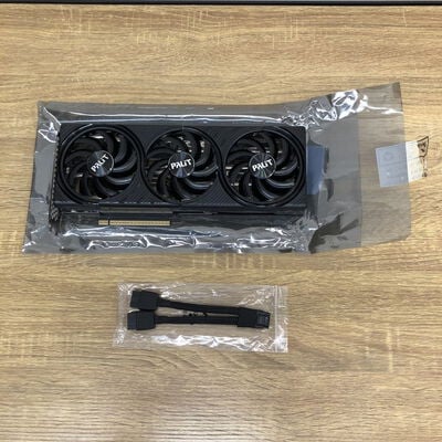 【津ラッツ店】中古  Palit NE75070019K9-GB2050S(RTX5070 12G) 1460027014 
