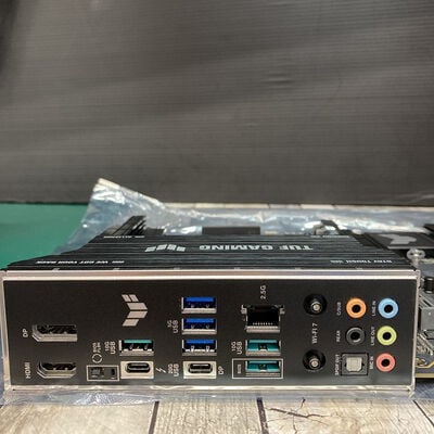 【広島店】中古  ASUS TUF GAMING Z890-PLUS WIFI (Z890 1851 ATX DDR5) 172180 