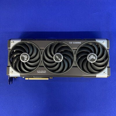 【横浜駅前店】中古  ASUS TUF-RTX5070-O12G-GAMING (RTX5070 12G) 176901 