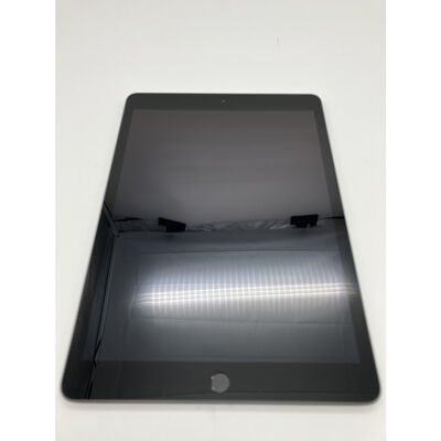 【秋葉原本店】中古  Apple iPad 10.2インチ (第8世代/2020) Wi-Fi 32GB スペースグレイ MYL92J/A 143620 