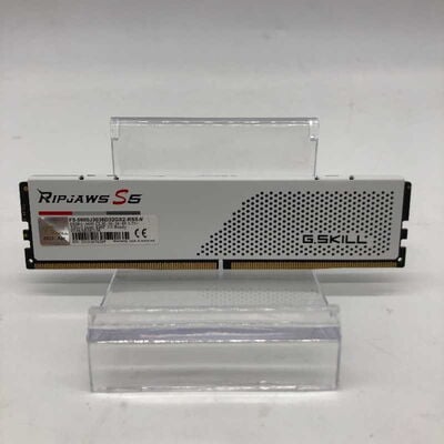 【郡山安積店】中古  PC5-44800 32GB デスクトップ用(DDR5-5600) 149157 