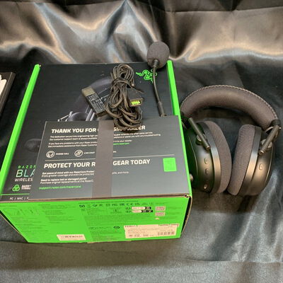 【横浜駅前店】中古  RAZER BLACKSHARK V２ PRO 3400009772 