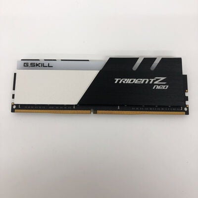 【長野稲里店】中古  PC4-25600 16GB デスクトップ用(DDR4-3200) 140728 