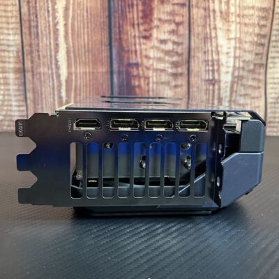【富士青葉店】中古  GIGABYTE GV-N507TGAMING OC-16GD (RTX5070Ti 16G) 176548 
