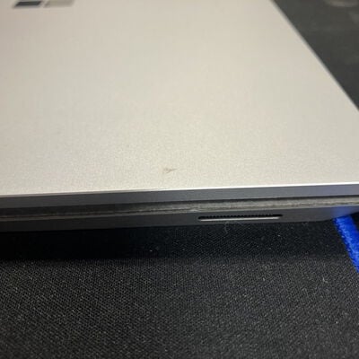 【大宮店】中古  Microsoft Surface Laptop 3 (Intel Core i5 1035G7 1.2GHz/8GB/SSD128GB/-/オンボード/13.5/2256x1504/Wi-Fi/WEBCAM/W11H64) 176371 