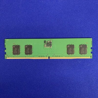 【横浜駅前店】中古  PC5-38400 8GB デスクトップ用 151530 