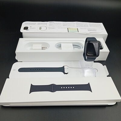 【大須店】中古  Apple Watch Series 5 44mm GPSモデル (ブラックスポーツバンド) MWVF2J/A 141578 
