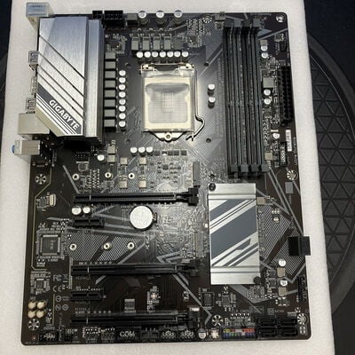 【新潟店】中古  GIGABYTE Z590 D (Z590 1200 ATX DDR4) 3280016292 
