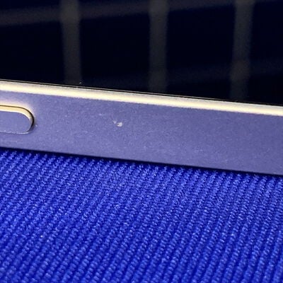 【横浜駅前店】中古  【国内版SIMフリー】Apple iphone12 6.1インチ 64GB（ホワイト)3H516J/A 3400008577 