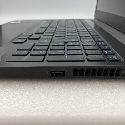 【新潟店】中古  Lenovo IdeaPad Gaming 3-15IMH05(i7-10750H/8GB/SSD240GB/HDD1TB/GTX1650/15.6 1920x1080/Win11H) 3290006941 